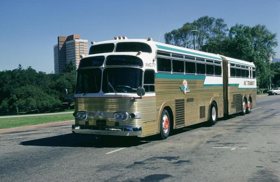  Kassbohrer Setra Super Golden Eagle 1958 года  (фото 1 из 2)